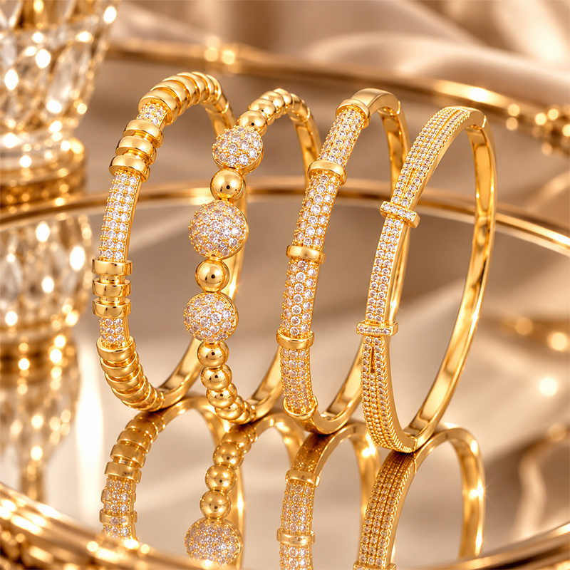 Premium 4pcs Bangle Collection, Vintage-inspired Shape